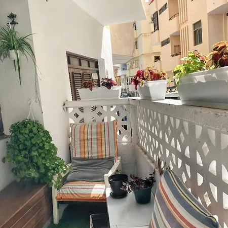 At 100 M Away From The With Enclosed Garden And Wifi Apartament *
